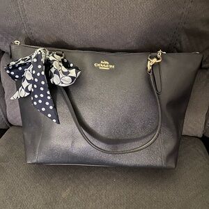 Coach Large Navy Blue Ava Tote w/ Twilly